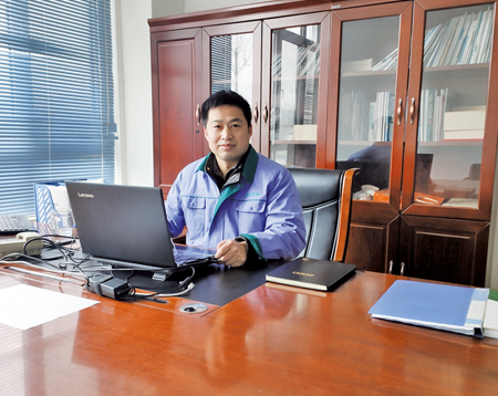 瑞冬集团股份有限公司  刘新华